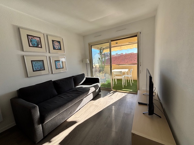 Studio avec alcove |  224 000 €