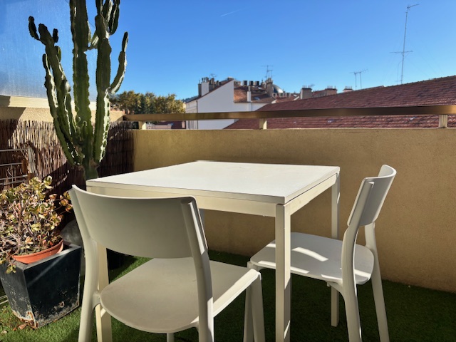 Studio avec alcove |  213 000 €