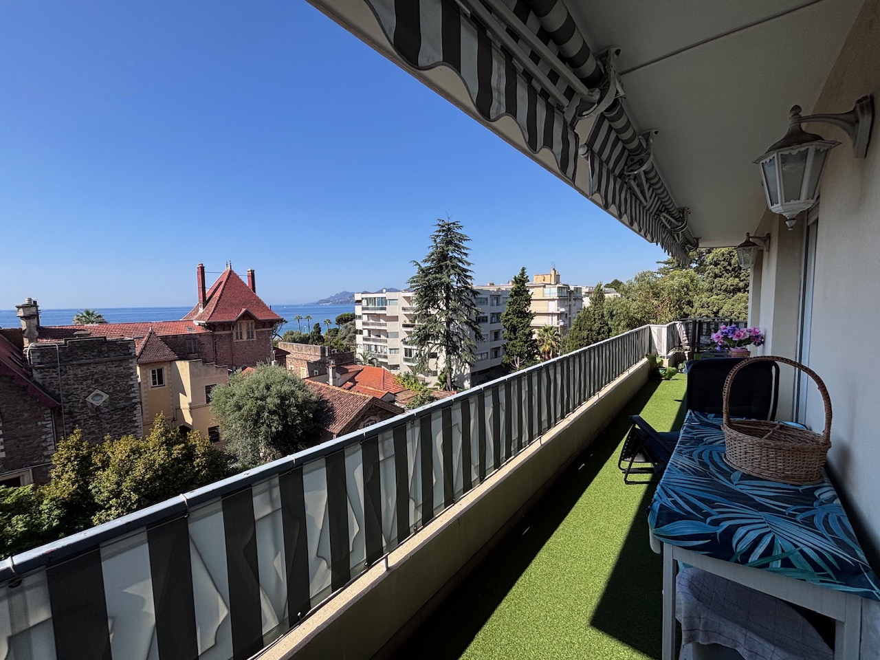 Appartement 4 P |  585 000 €